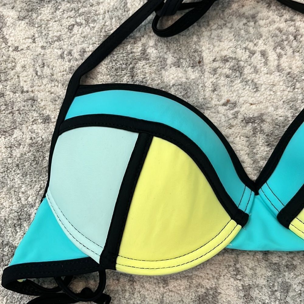 Xhilaration Bikini - Picture 2 of 6